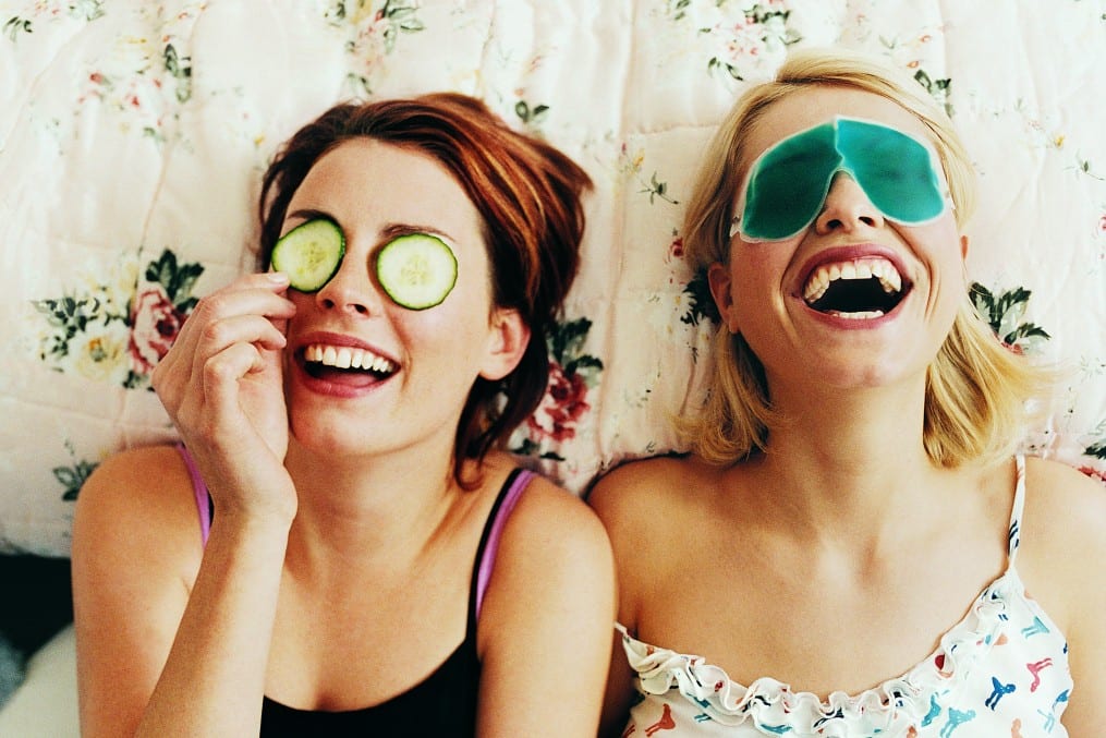 #FeelgoodFebruary: DIY Hollywood facial