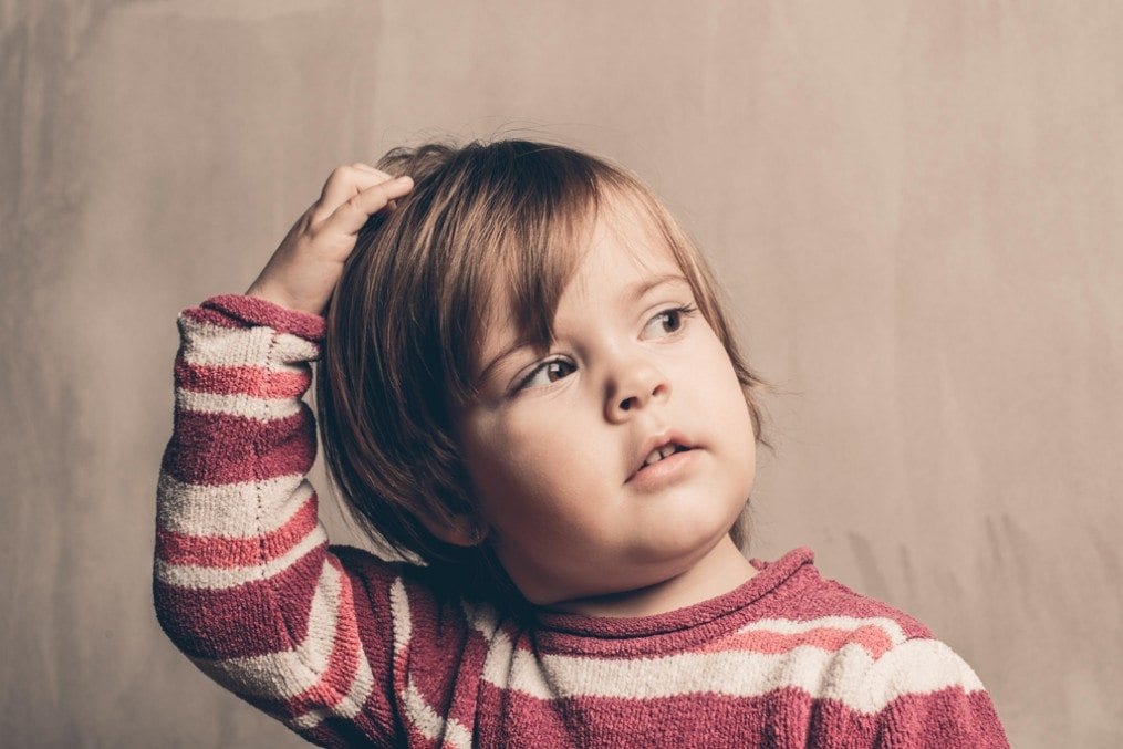 Toddler itching head due to nits