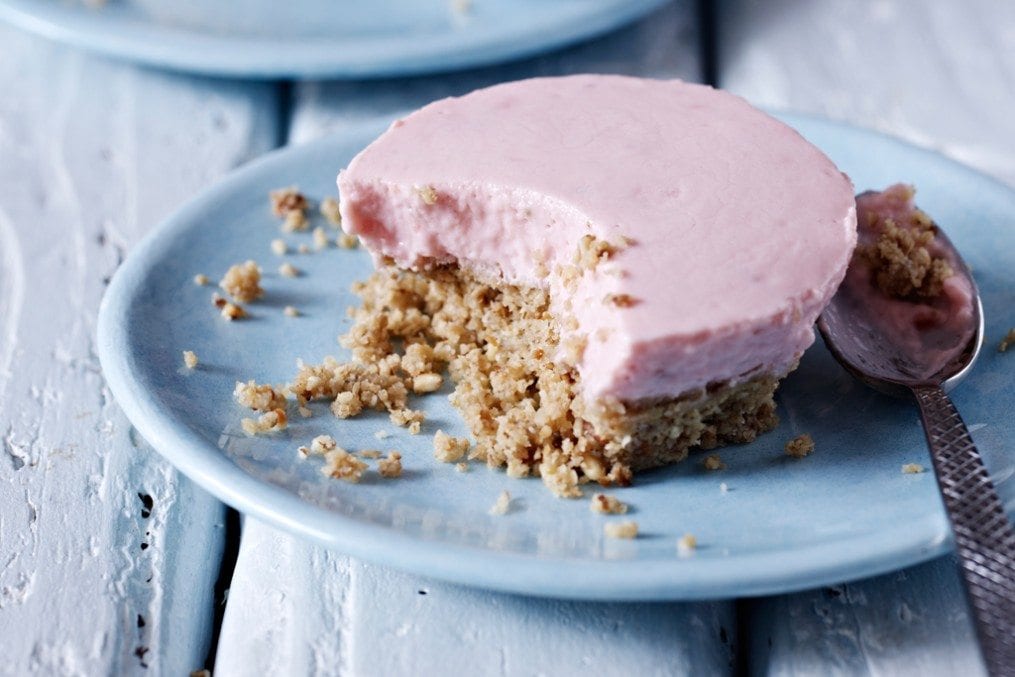 Mini Strawberry Cheesecakes