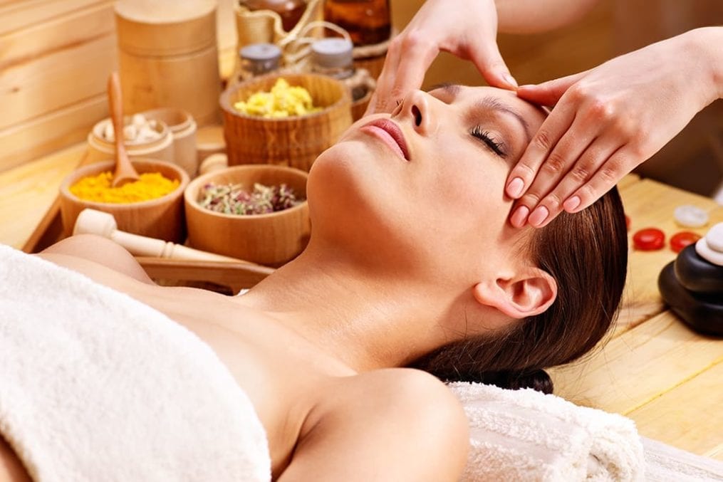 Woman getting a Vaishaly facial